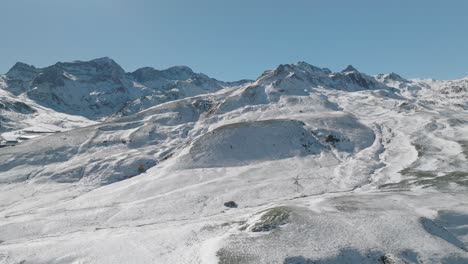 Impresionante-Vista-De-Un-Paisaje-Nevado