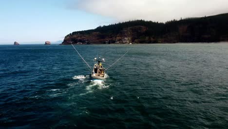 Aerial-shot-of-a-fishing-boat-near-Portland,-OR