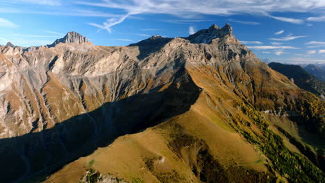 Grande-Dent-de-Morcles-Mountain-Summits-During-Autumn-In-Canton-Of-Vaud,-Switzerland