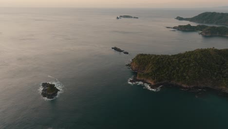 Aerial-Panoramic-Over-Costa-Rica-Islands-Near-Guanacaste-Beach,-Central-America