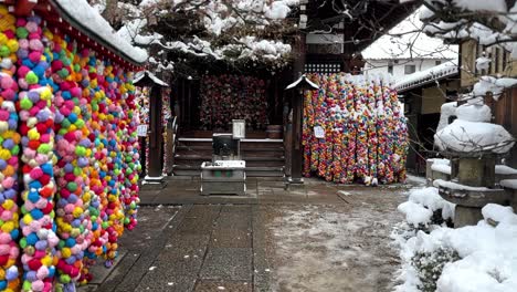 Vista-Colorida-Del-Popular-Templo-Yasaka-Koshindo,-Kyoto,-Japón
