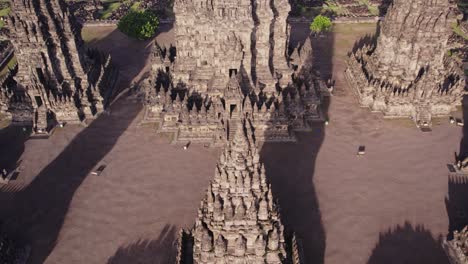 Entrance-of-Candi-Siwa-at-Prambanan-temple-complex-in-morning,-aerial
