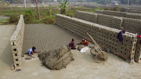 The-brick-industry-developed-around-the-alluvial-soil-along-the-Ganga-River