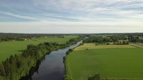 Beautiful-aerial-footage-ovet-the-river-during-summertime