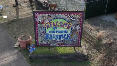 Willkommen-Im-Historischen-Braddock-Schild-Wandbild
