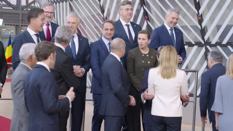 Los-Líderes-De-La-Unión-Europea-Se-Reúnen-Para-Su-Retrato-Oficial-En-La-Cumbre-Del-Consejo-Europeo-En-Bruselas,-Bélgica