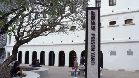 Prison-yard-sign-in-Asia