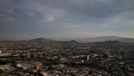 Lufthyperlapse-Von-Guadalajara-25-Fps