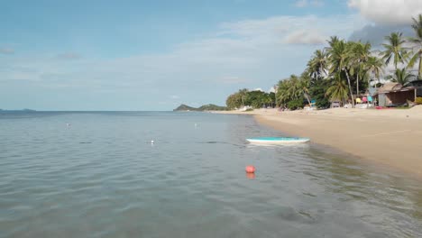 Calm-and-Serene-Beach-on-Koh-Samui-Thailand-without-Tourist-Covid-19-Corona