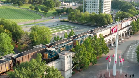 Zweihundertjähriges-Einkaufszentrum-Im-Tennessee-State-Capitol