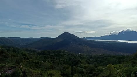 Mount-Batur-in-Bali,-Indonesia-in-the-morning
