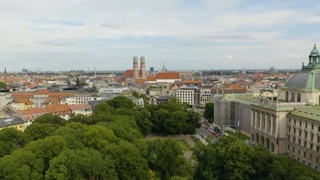 Aerial-Establishing-Shot-of-Downtown-Munich,-Germany