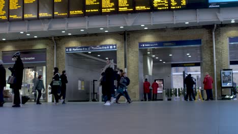 Commuters-Walking-Past-Kings-Cross-Train-Station-Concourse-On-Morning-Of-1st-March-2022