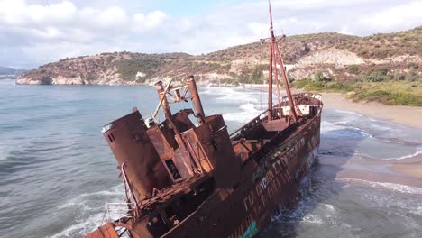 Shipwreck-Dimitrios-at-Valtaki-Beach,-Peloponnese,-Greece---Aerial-Close-Up
