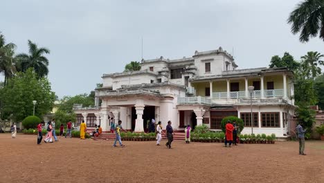 Pan-shot-of-Visva-Bharati-University-campus,-at-Bolpur,-Shantiniketan,-founded-by-Rabindranath-Tagore