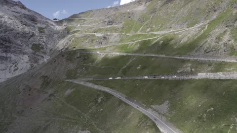 video-with-frontal-plane-drone-or-lateral-advance-on-ascent-of-the-stelvio-pass