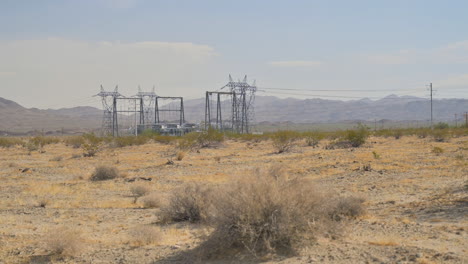 Electrical-power-station-in-California-desert,-zoom-in-shot
