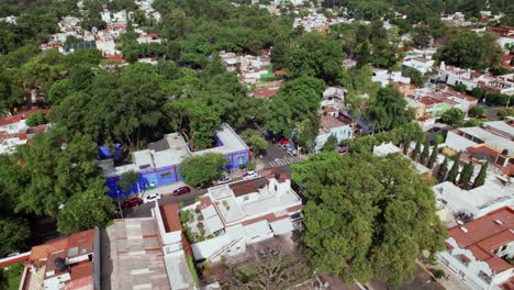 Luftaufnahme-über-Das-Frida-Kahlo-Museum-In-Mexiko-Stadt