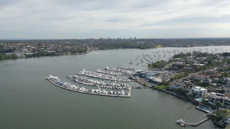 Luxury-ocean-village-marina-at-San-Souci-and-Taren-Point,-Sydney-Australia