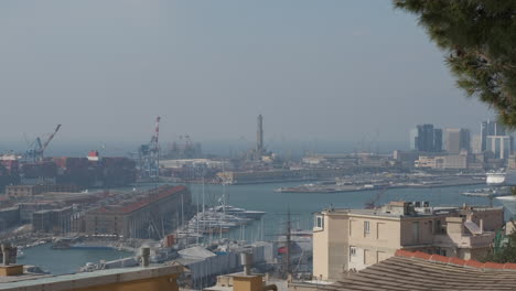 Lanterna-lighthouse-of-Genoa-or-Genova-in-port-harbor-Liguria,-Italy