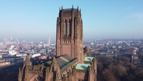 Liverpool-Catedral-Anglicana-Histórico-Gótico-Punto-De-Referencia-Aéreo-Edificio-Ciudad-Horizonte-Bajando