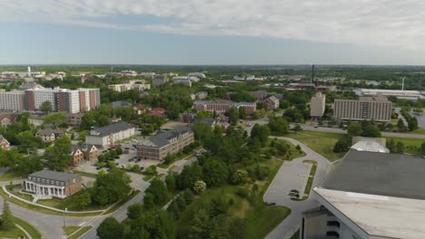 Im-Sommer-über-Der-Iowa-State-University-Fliegen