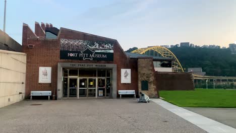 Fort-Pitt-Museum-In-Pittsburgh,-Pennsylvania,-USA