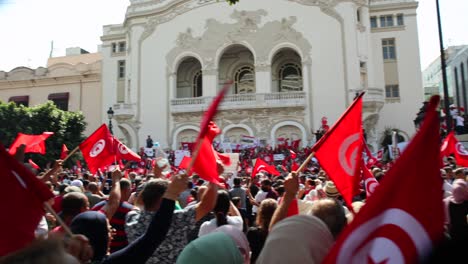 Thousands-Of-Demonstrators-With-Tunisian-Flags-Protesting-Against-President-Kais-Saied-In-Tunis,-Tunisia