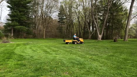 A-time-lapse-video-of-lawn-mowing