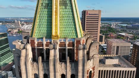 Revelación-De-La-Azotea-Del-Bank-Of-America-Del-Edificio-Transamerica-Y-El-Centro-De-Baltimore-Y-El-Puerto