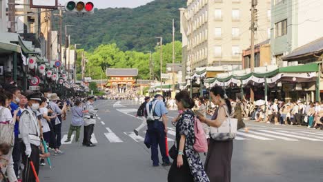 Calles-De-Kyoto-Despejadas-Para-Evento-Gion-Matsuri,-Primero-En-Dos-Años-Después-De-Covid