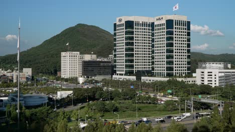 Edificios-De-La-Sede-De-Hyundai-Motor-Group-En-Seocho,-Seúl