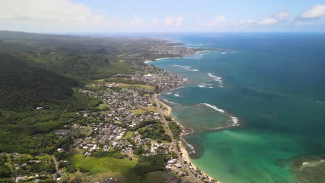 Draufsicht-Auf-Eine-Küste-Auf-Der-Ostseite-Von-Hawaii