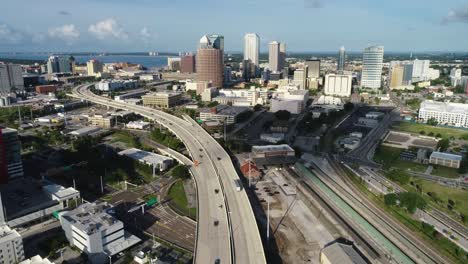 4K-Aerial-push-in-drone-video-over-Selmon-Expressway-in-downtown-Tampa,-FL