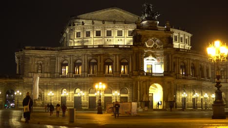 Night-View-of-Famous-and-Illuminated-Semperoper-in-Dresden-old-Town