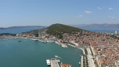 Panoramic-View-On-Croatian-City-Of-Split-On-The-Adriatic-Coast---aerial-drone-shot