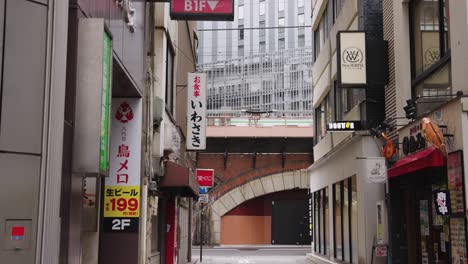 Tokio-Backstreet-Bars-Und-Städtische-Umgebung,-Hintergrundaufnahme