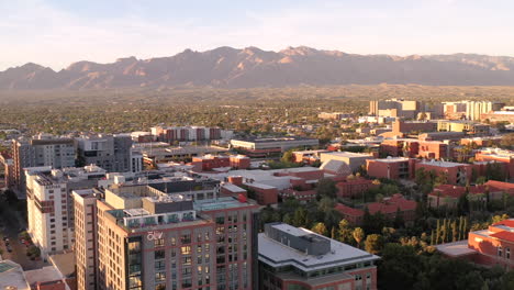 Oliva-Tucson-Arizona,-Complejo-De-Apartamentos-Universitarios-Para-Estudiantes