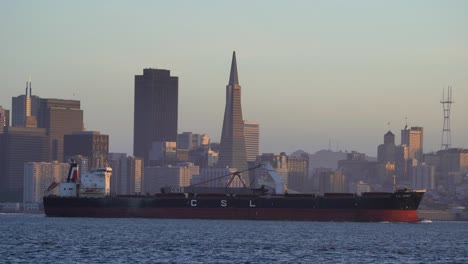 San-Francisco-skyline-on-a-sunny-day-as-seen-from-the-Treasure-Island