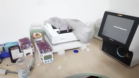 Medical-equipment-blood-test-in-laboratory-no-one