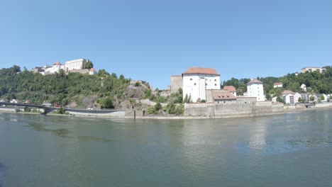 Castillos-De-Oberhaus-Y-Niederhaus-En-La-Orilla-Del-Río-Danubio-En-Passau-Alemania