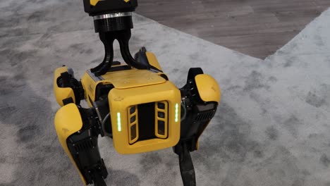 Concept-robotic-land-surveyor-by-Boston-Dynamics-and-Trimble-on-display-at-ConExpo