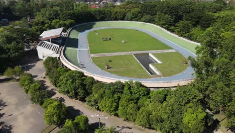 Luftaufnahme,-Rad--Und-Rollschuharena,-Velodrom-Von-Manahan-Solo