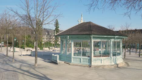 Old-music-pavilion-in-the-park---Baden-bei-Wien