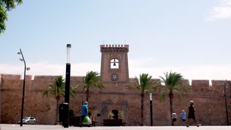 Locked-shot-of-masked-people-in-Santa-Pola,-Spain