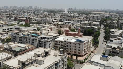 Vista-Aérea-Del-Centro-De-Karachi-Durante-El-Día