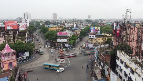 Vista-De-Pájaro-De-La-Ciudad-De-Kolkata-Con-La-Estatua-De-Netaji-En-Shyambajar