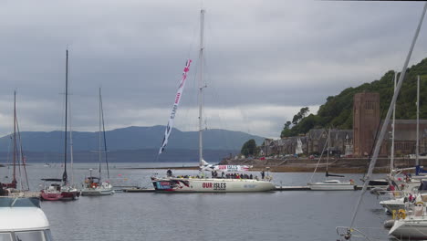 British-Isles-Clipper-Anchored-At-The-Harbour-Of-Oban-In-Argyll-And-Bute,-Scotland-With-Overcast
