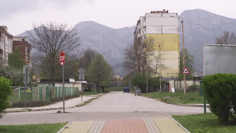 Neighborhood-of-old,-brutalist-apartment-buildings-in-post-communist-Bulgaria-in-Eastern-Europe