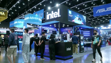 Intel-showing-technology-in-Commart-Thailand-2022-computer-event-at-Bitec-Bangna-Bangkok,-Thailand